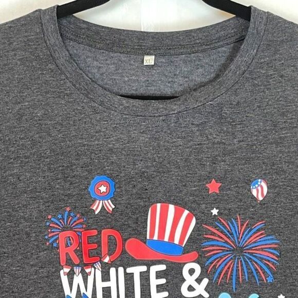 Bluey T-Shirt Women’s XL Heather Gray Graphic Short Sleeve Crew Neck July 4th EU - Picture 3 of 11